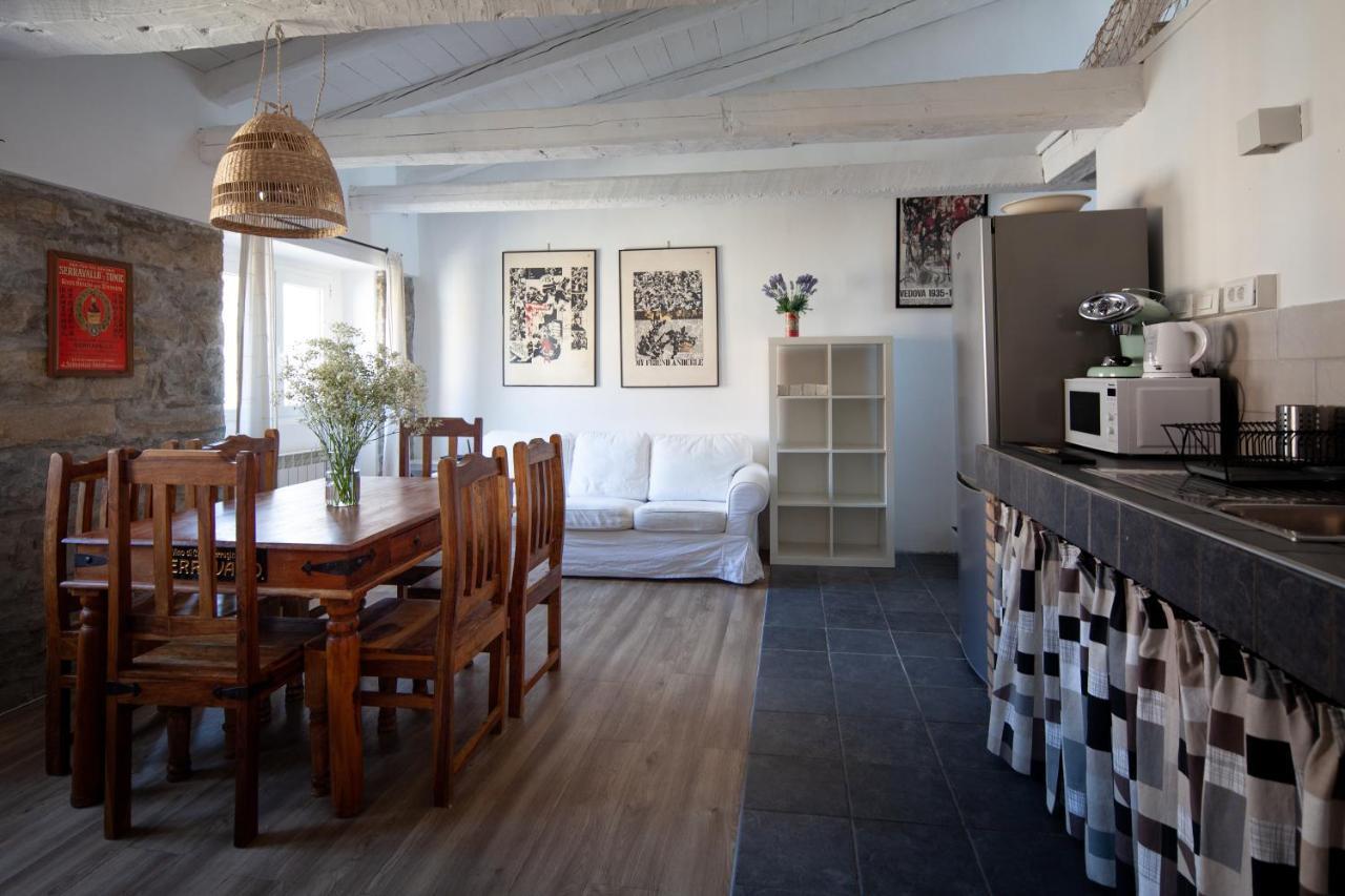 Serravallo'S Apartments Big Триест Экстерьер фото
