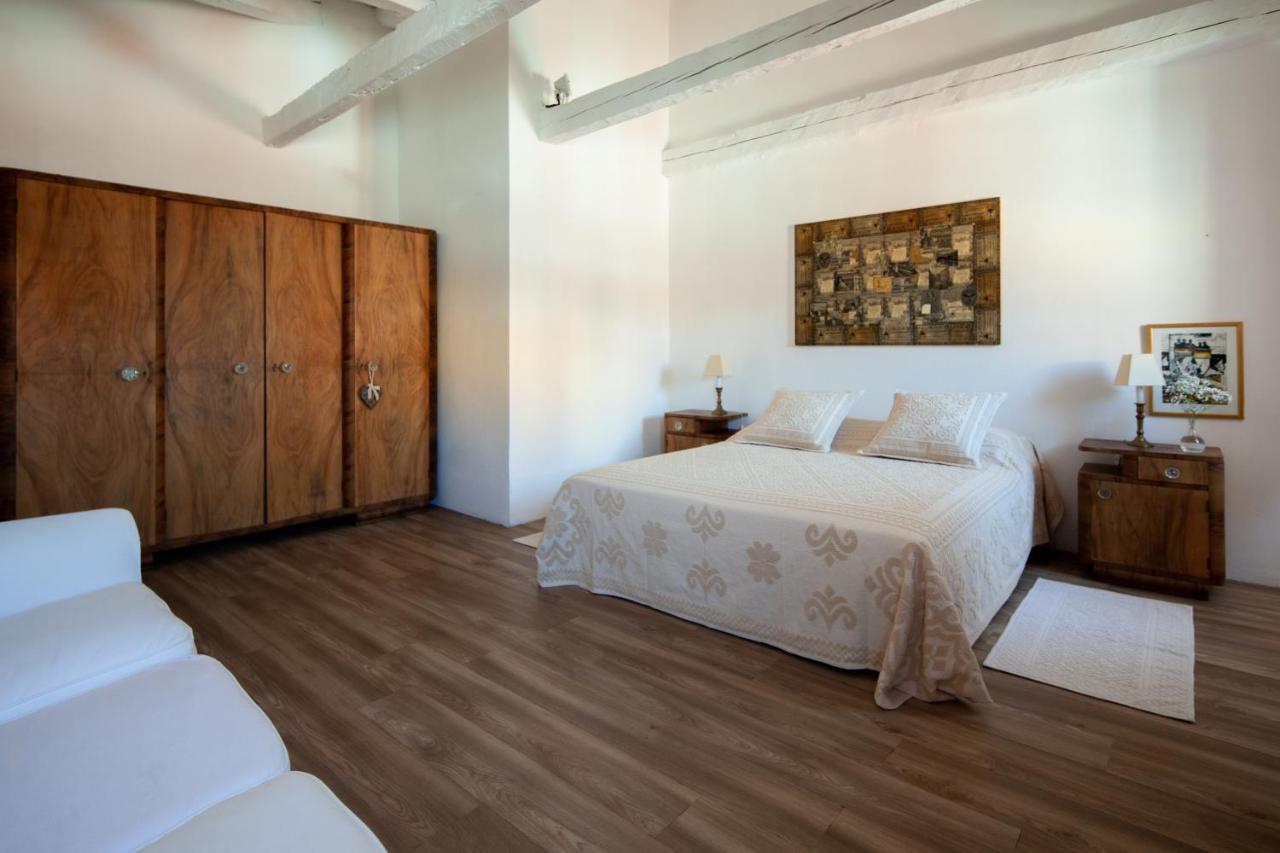 Serravallo'S Apartments Big Триест Экстерьер фото
