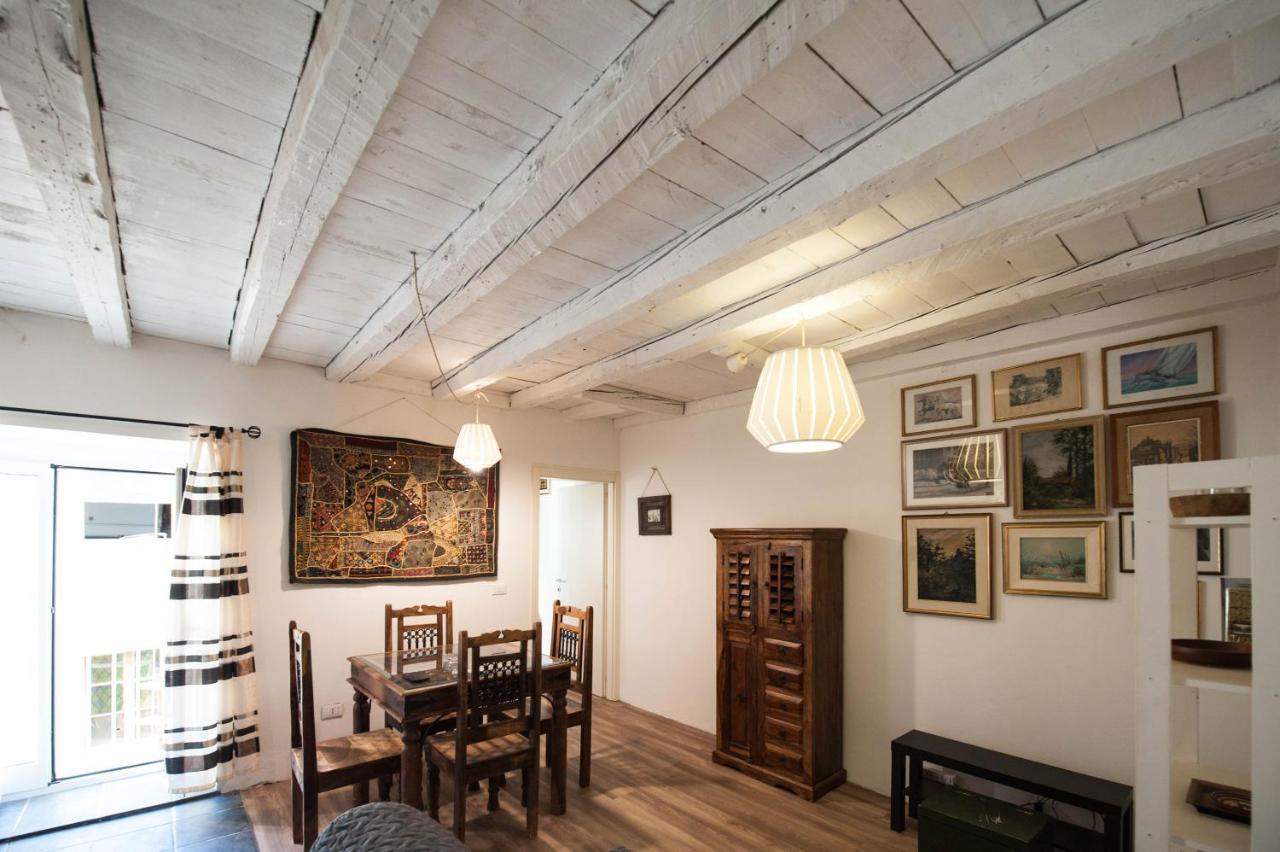 Serravallo'S Apartments Big Триест Экстерьер фото