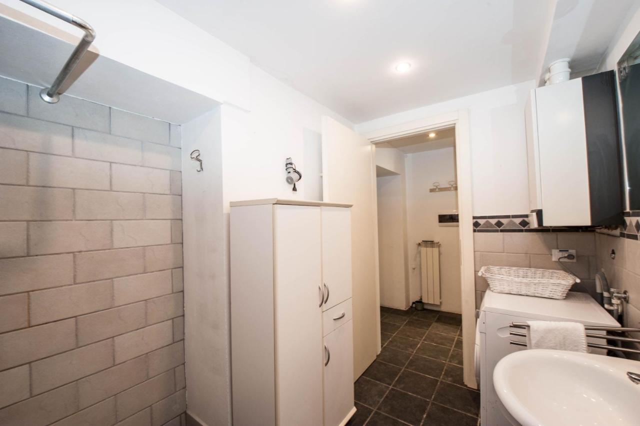 Serravallo'S Apartments Big Триест Экстерьер фото