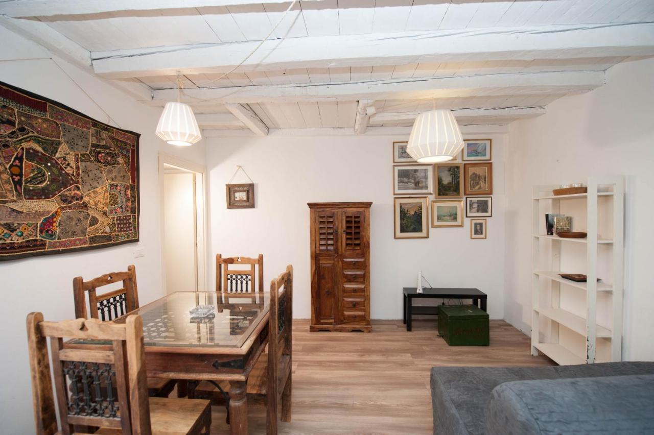 Serravallo'S Apartments Big Триест Экстерьер фото